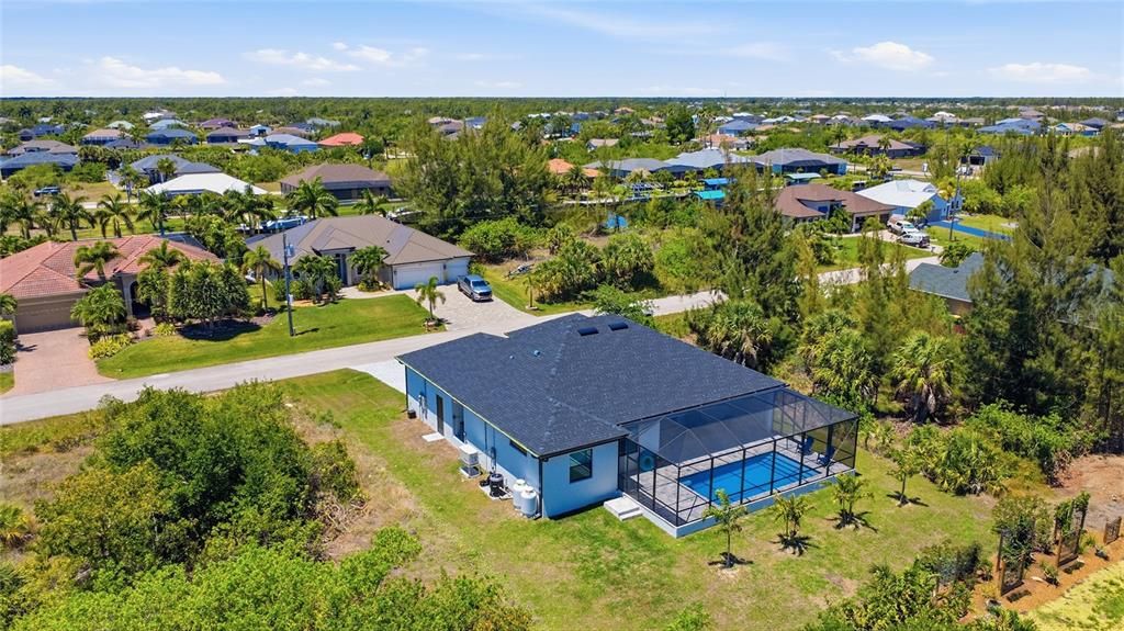 Activo con contrato: $479,900 (3 camas, 2 baños, 1735 Pies cuadrados)
