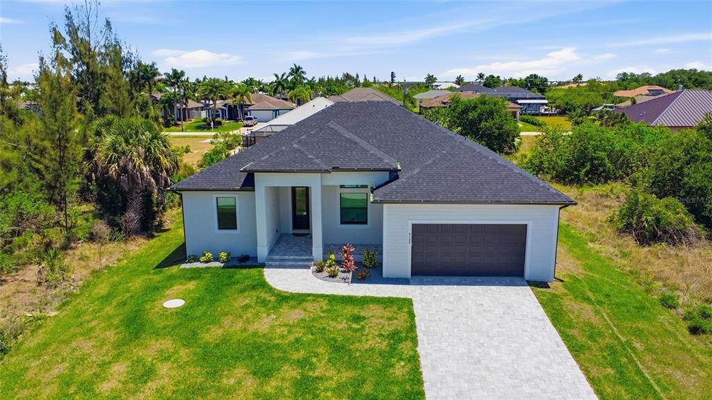 Activo con contrato: $479,900 (3 camas, 2 baños, 1735 Pies cuadrados)