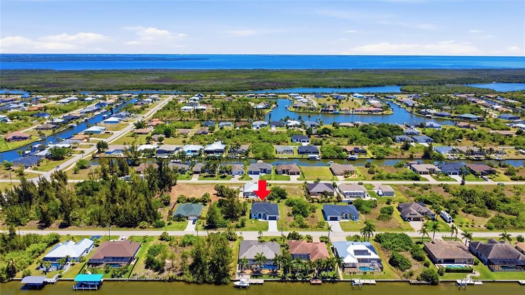 Activo con contrato: $479,900 (3 camas, 2 baños, 1735 Pies cuadrados)