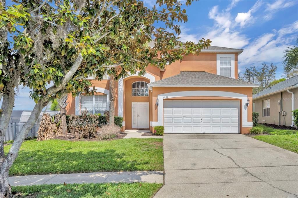 Active With Contract: $525,000 (7 beds, 5 baths, 2925 Square Feet)