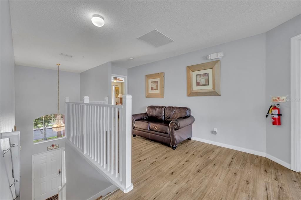 Active With Contract: $525,000 (7 beds, 5 baths, 2925 Square Feet)
