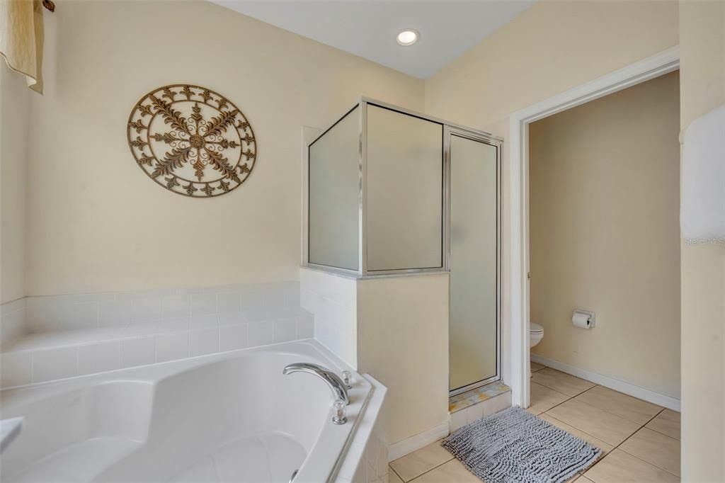 Active With Contract: $525,000 (7 beds, 5 baths, 2925 Square Feet)