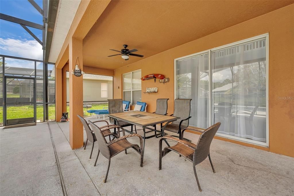 Active With Contract: $525,000 (7 beds, 5 baths, 2925 Square Feet)