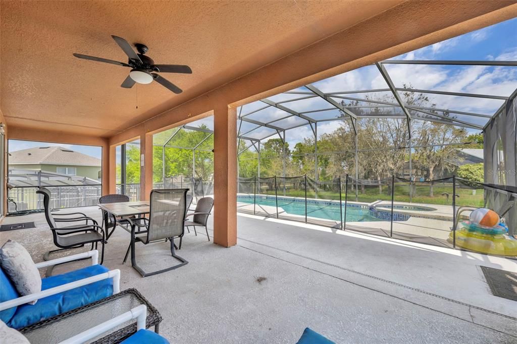 Active With Contract: $525,000 (7 beds, 5 baths, 2925 Square Feet)