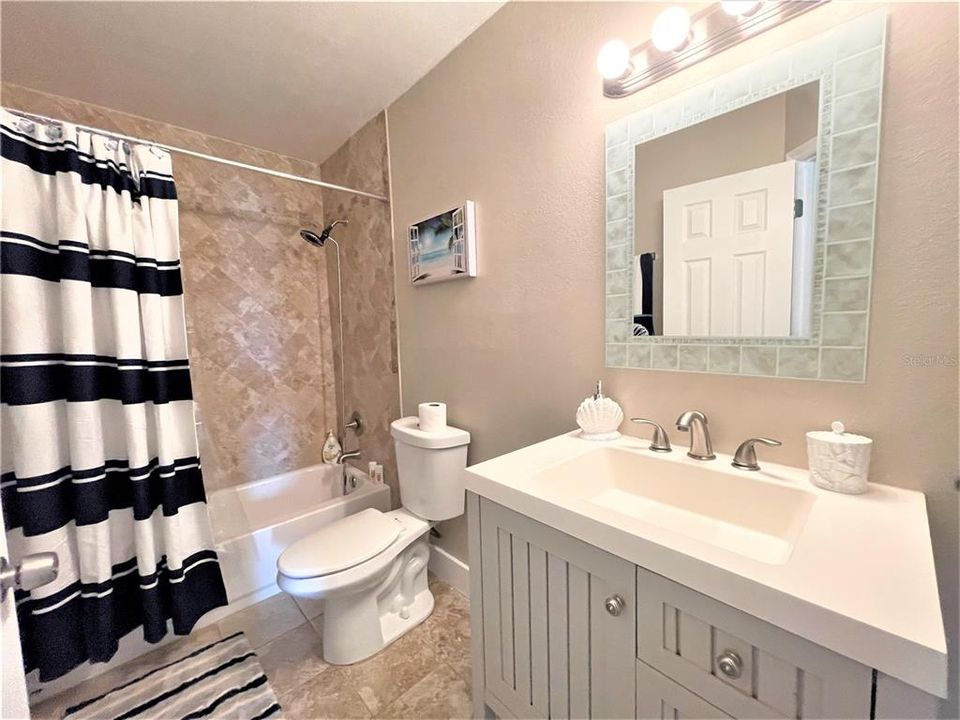 For Rent: $3,750 (3 beds, 2 baths, 1561 Square Feet)