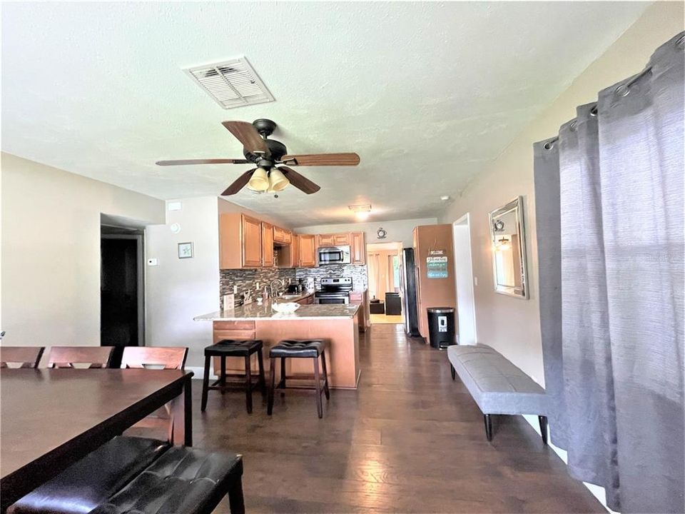 For Rent: $3,750 (3 beds, 2 baths, 1561 Square Feet)