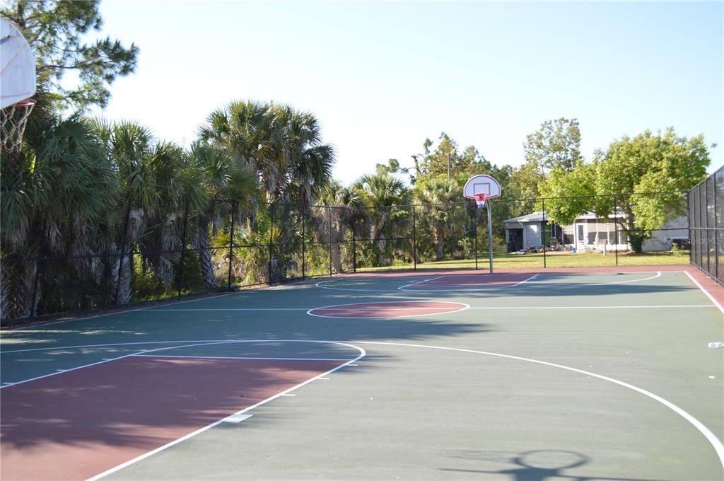 For Sale: $39,000 (3 beds, 2 baths, 1200 Square Feet)