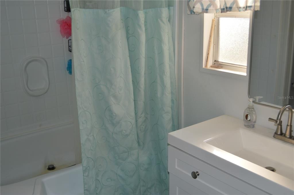 For Sale: $39,000 (3 beds, 2 baths, 1200 Square Feet)