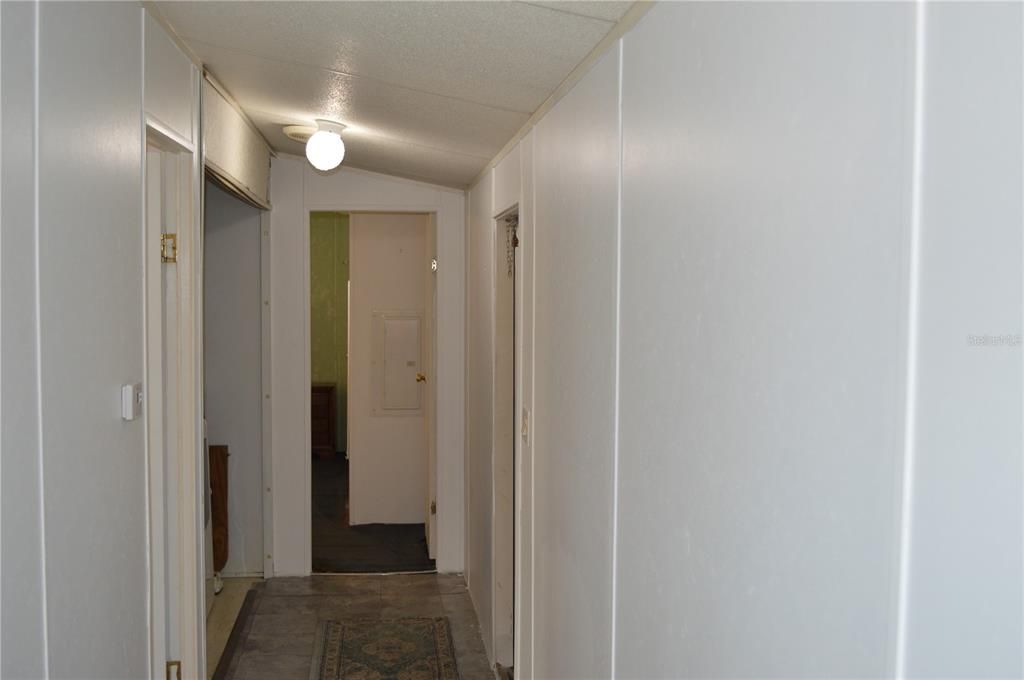 For Sale: $39,000 (3 beds, 2 baths, 1200 Square Feet)