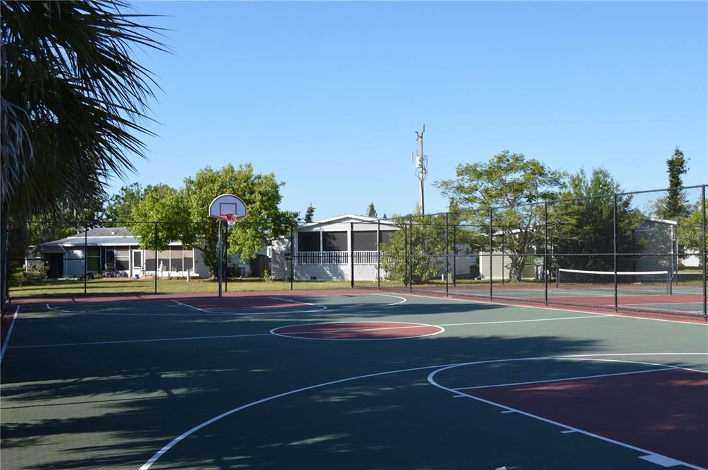 For Sale: $39,000 (3 beds, 2 baths, 1200 Square Feet)