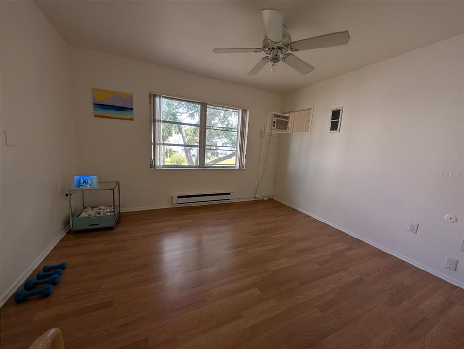 En Venta: $83,900 (1 camas, 1 baños, 576 Pies cuadrados)
