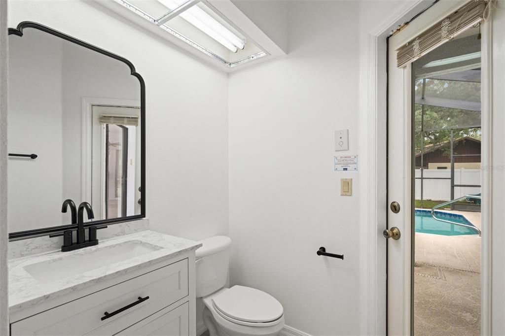 For Sale: $470,000 (4 beds, 3 baths, 2424 Square Feet)