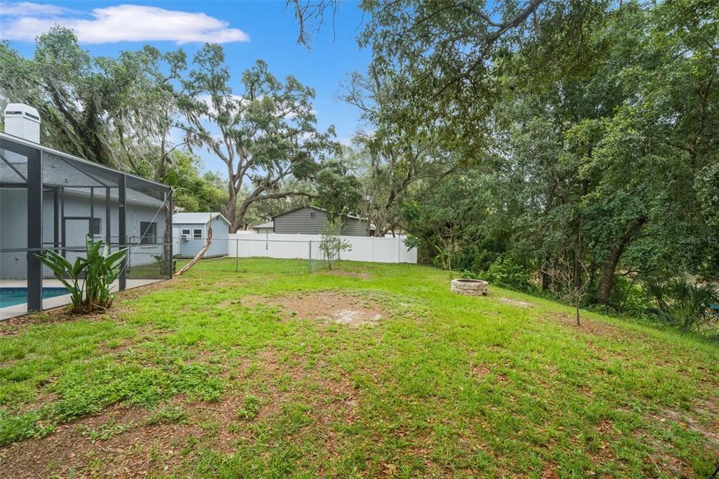 For Sale: $470,000 (4 beds, 3 baths, 2424 Square Feet)