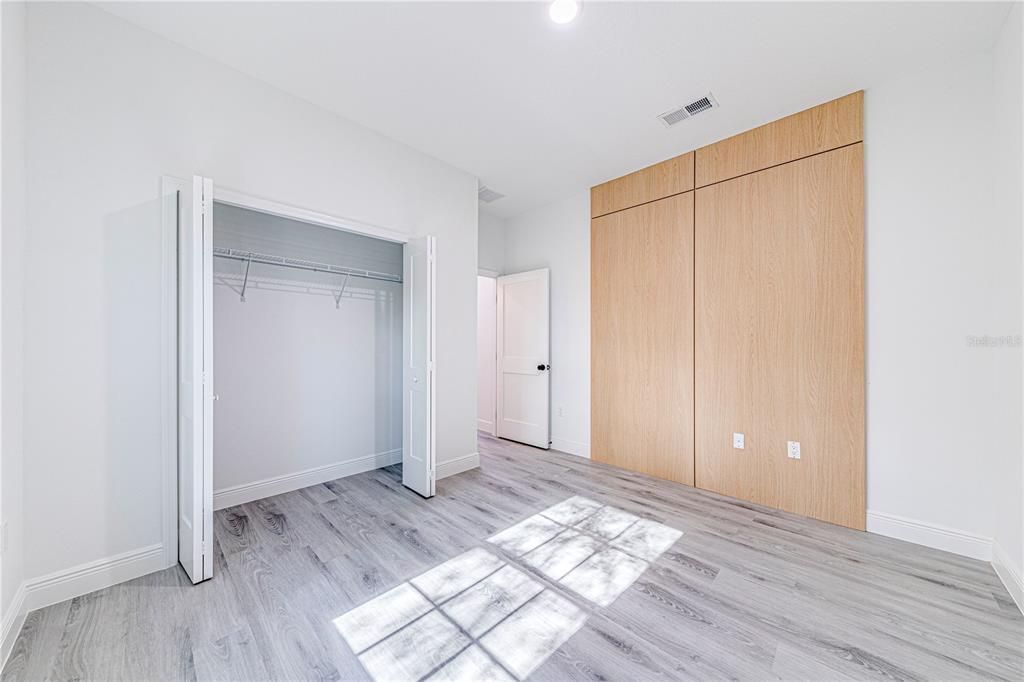 For Sale: $319,990 (3 beds, 2 baths, 1832 Square Feet)