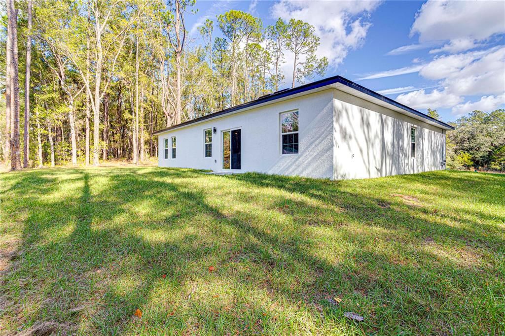 For Sale: $319,990 (3 beds, 2 baths, 1832 Square Feet)