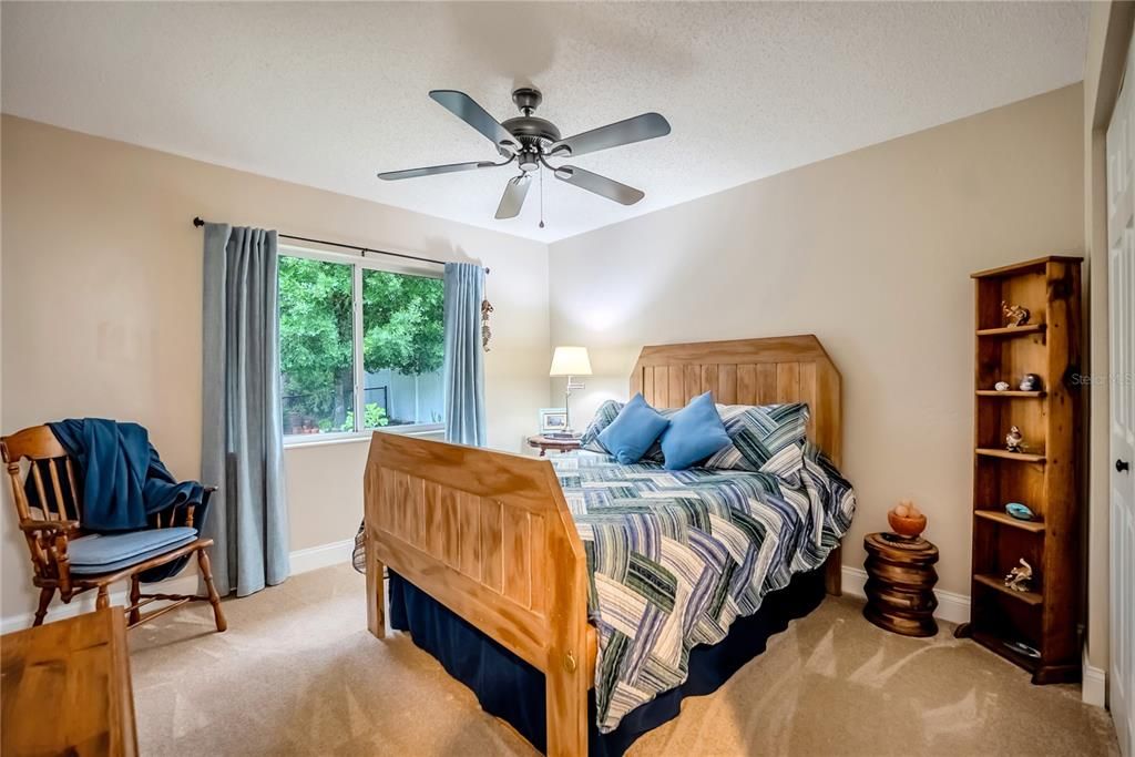 Active With Contract: $308,803 (3 beds, 2 baths, 1496 Square Feet)