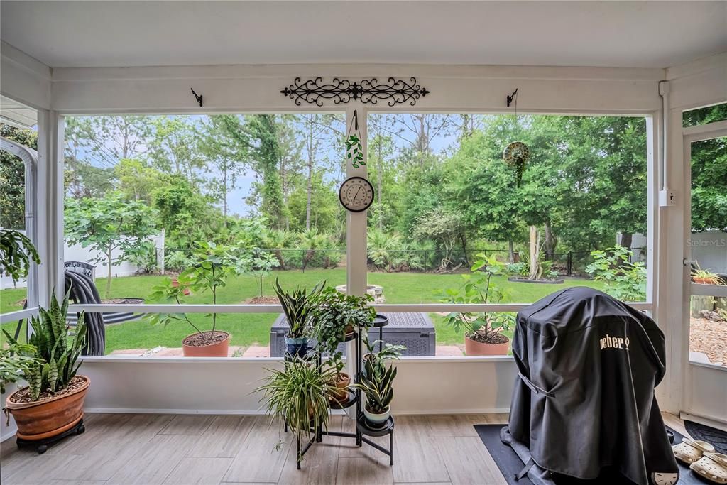 Active With Contract: $308,803 (3 beds, 2 baths, 1496 Square Feet)