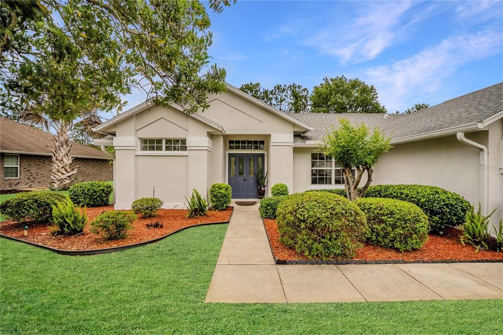 Active With Contract: $308,803 (3 beds, 2 baths, 1496 Square Feet)