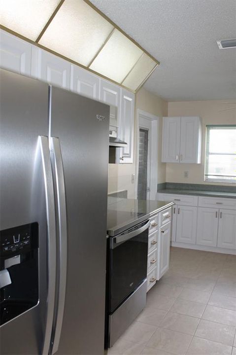 Activo con contrato: $264,900 (2 camas, 2 baños, 1328 Pies cuadrados)