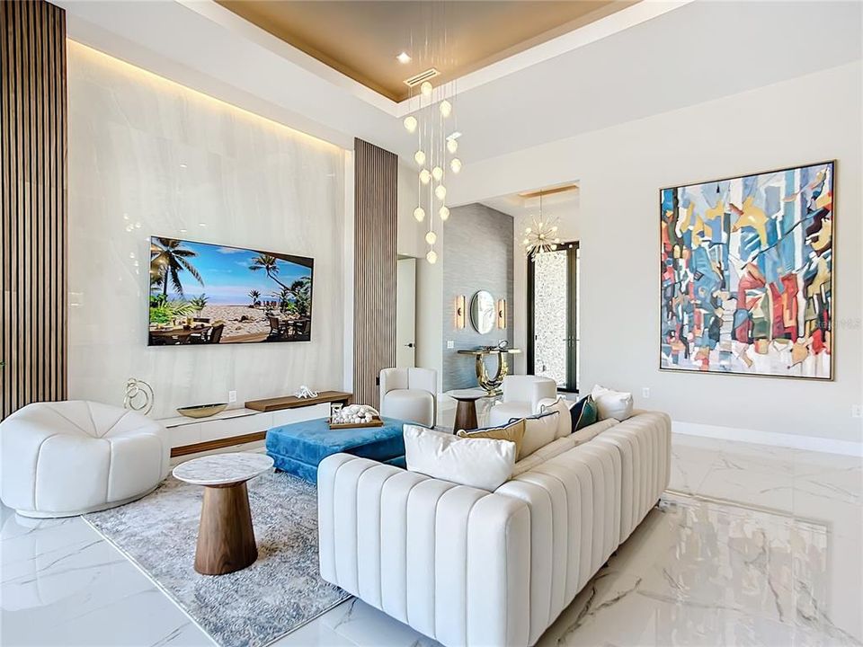 En Venta: $995,000 (4 camas, 3 baños, 2614 Pies cuadrados)