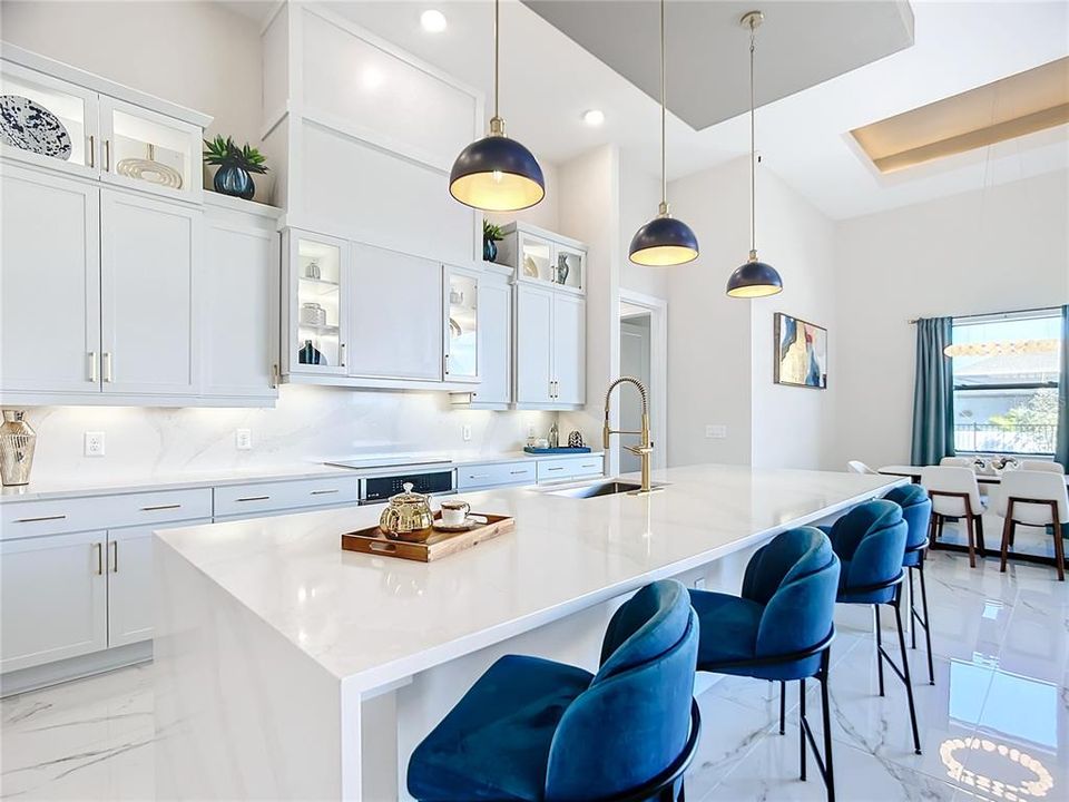En Venta: $995,000 (4 camas, 3 baños, 2614 Pies cuadrados)