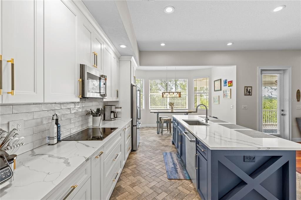 For Sale: $1,439,000 (5 beds, 3 baths, 3589 Square Feet)