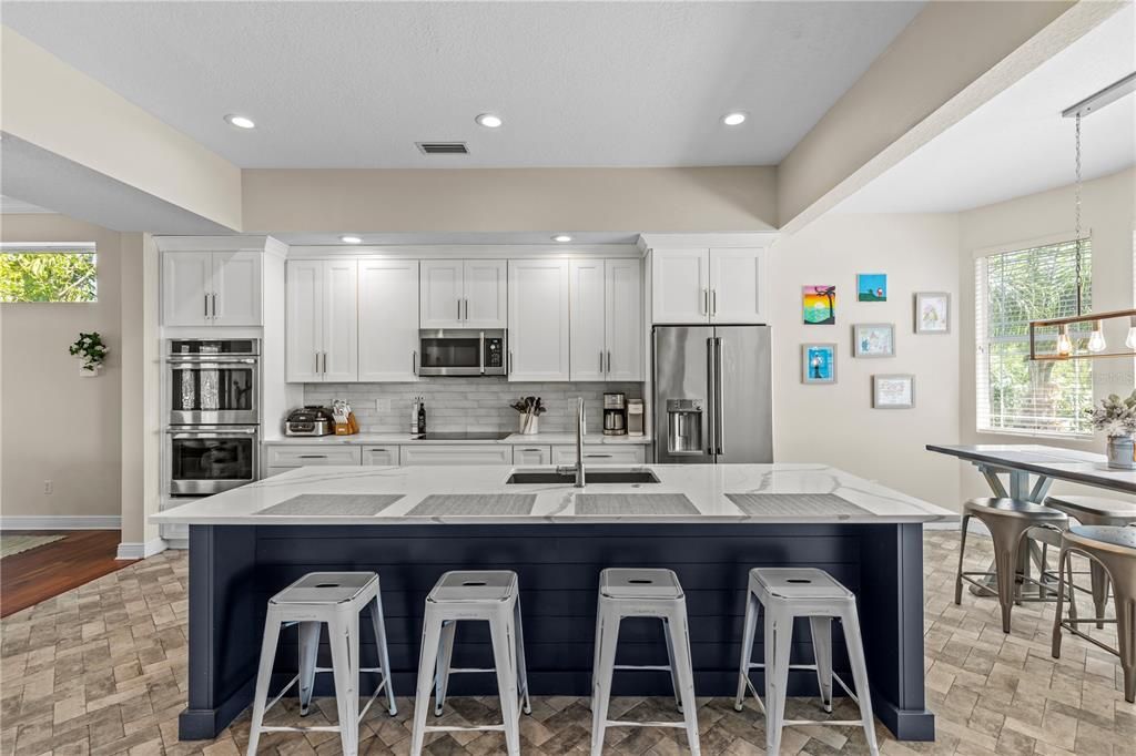 For Sale: $1,439,000 (5 beds, 3 baths, 3589 Square Feet)