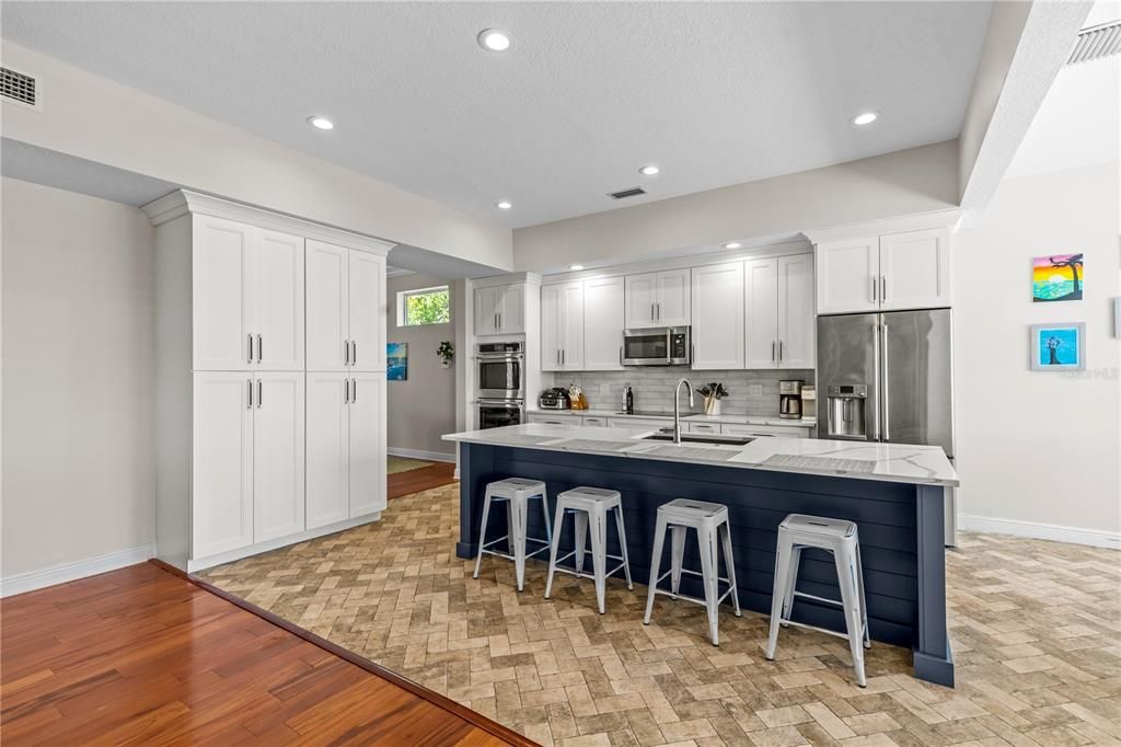 For Sale: $1,439,000 (5 beds, 3 baths, 3589 Square Feet)