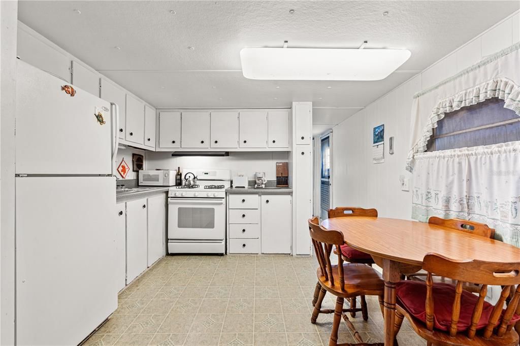 En Venta: $95,000 (2 camas, 2 baños, 848 Pies cuadrados)