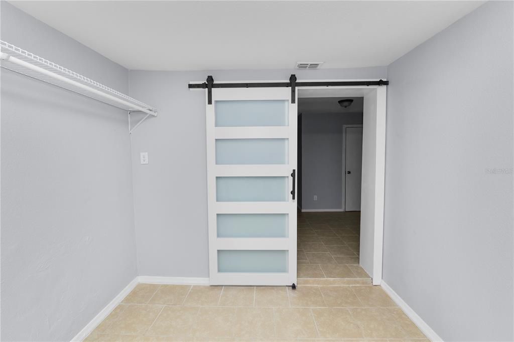 For Sale: $250,999 (3 beds, 2 baths, 1086 Square Feet)