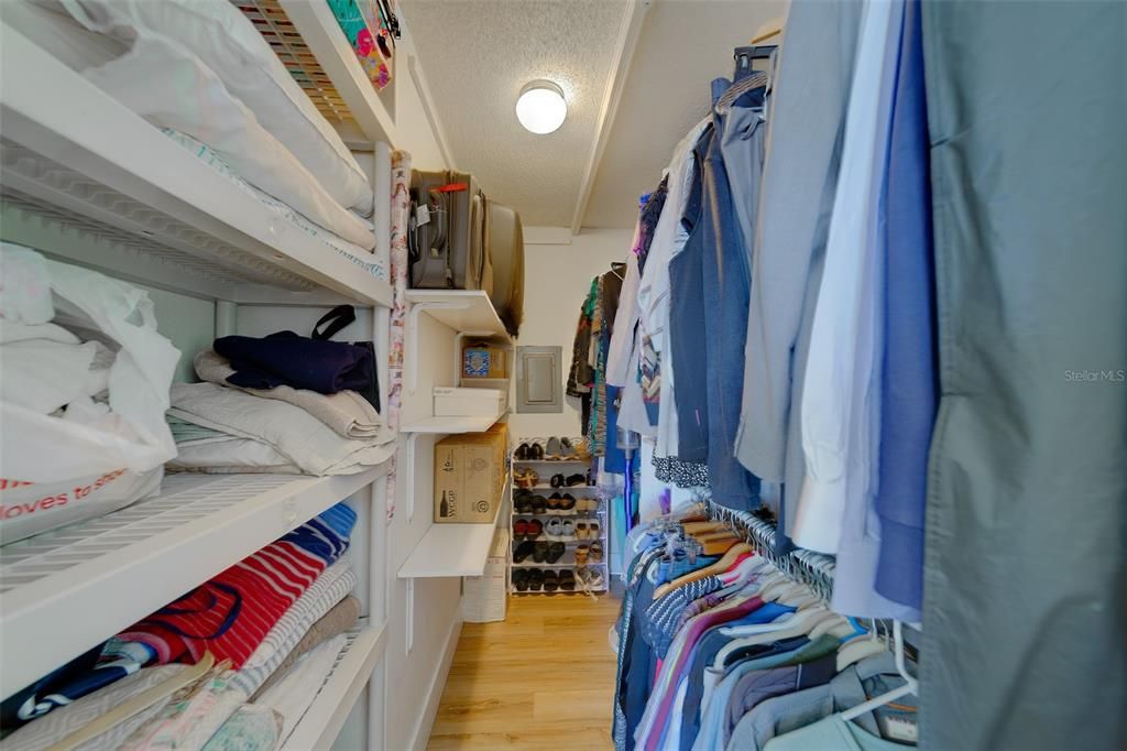 В аренду: $2,300 (1 спален, 1 ванн, 760 Квадратных фут)