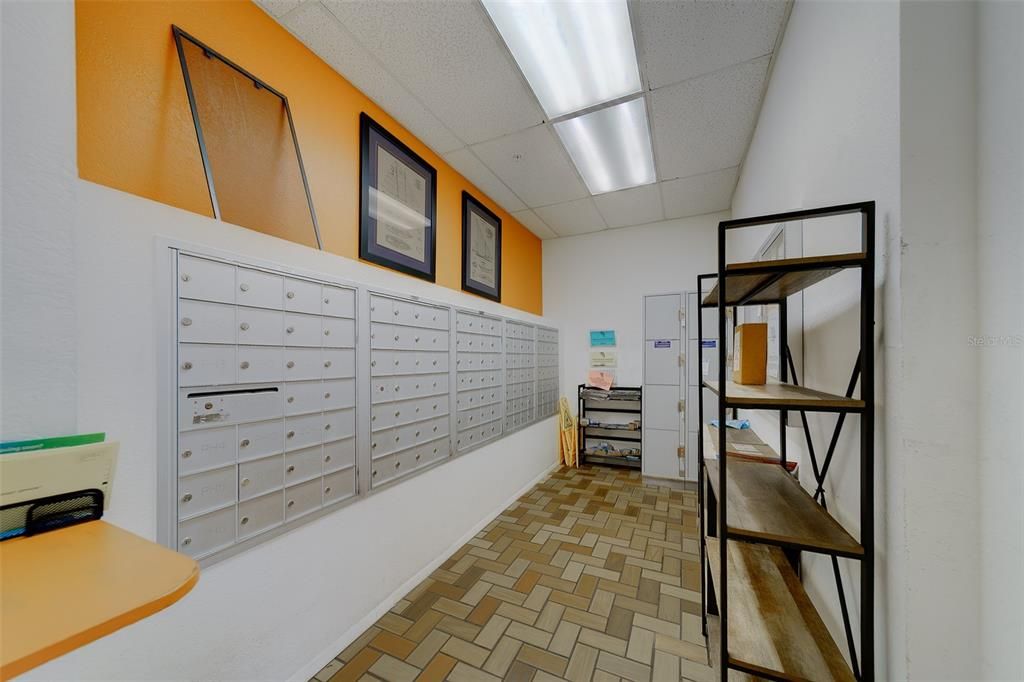 В аренду: $2,300 (1 спален, 1 ванн, 760 Квадратных фут)