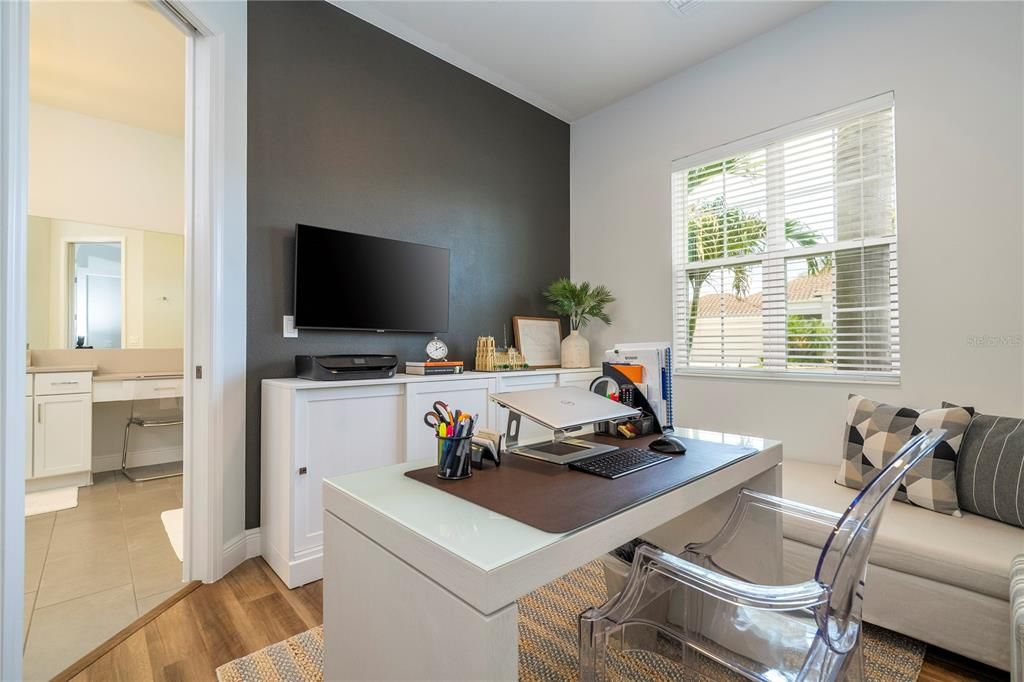 En Venta: $1,149,000 (4 camas, 3 baños, 2904 Pies cuadrados)