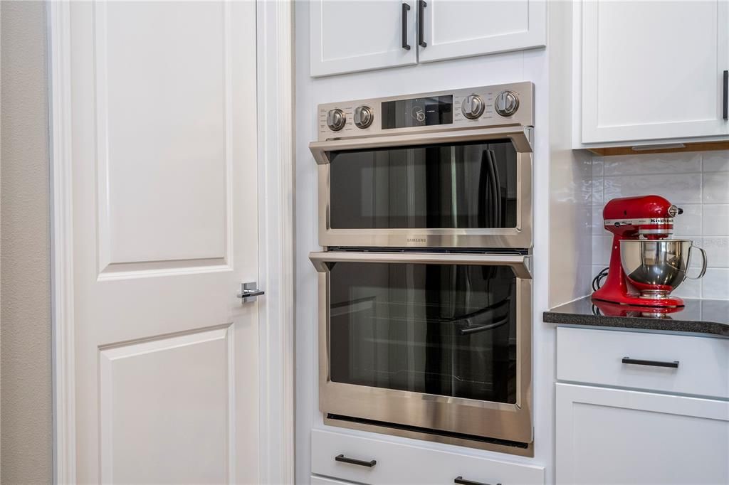 En Venta: $1,149,000 (4 camas, 3 baños, 2904 Pies cuadrados)