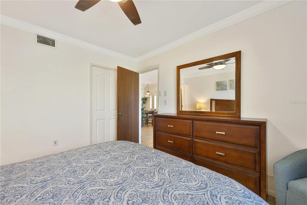 En Venta: $140,000 (2 camas, 2 baños, 871 Pies cuadrados)