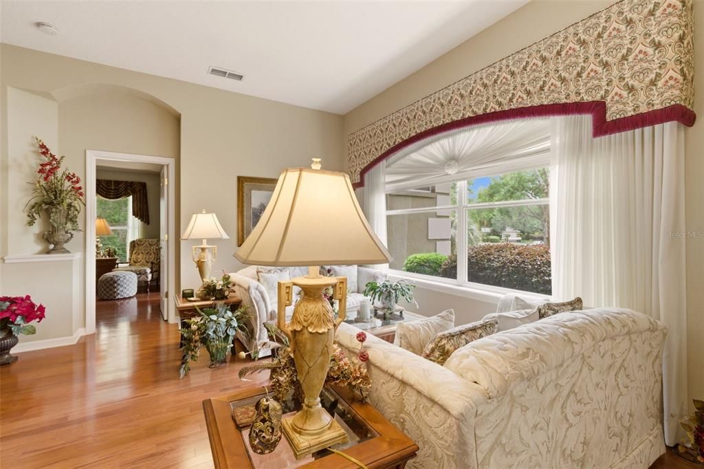 For Sale: $399,000 (3 beds, 2 baths, 1955 Square Feet)
