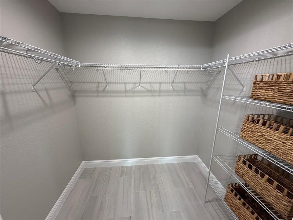 Activo con contrato: $279,999 (3 camas, 2 baños, 1459 Pies cuadrados)