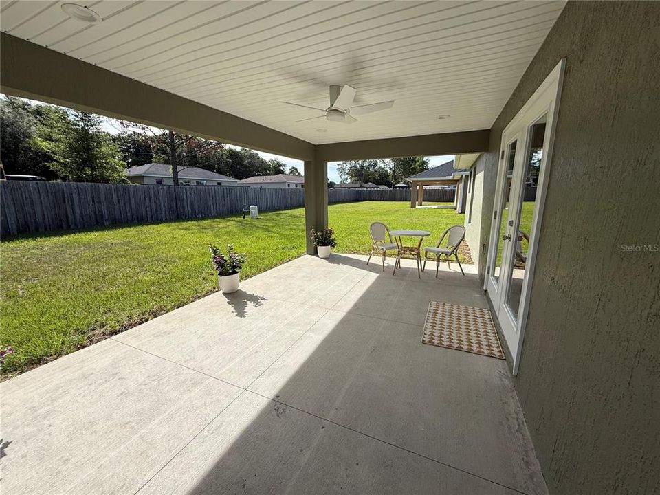 Activo con contrato: $279,999 (3 camas, 2 baños, 1459 Pies cuadrados)