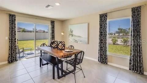 For Rent: $2,450 (4 beds, 2 baths, 2260 Square Feet)
