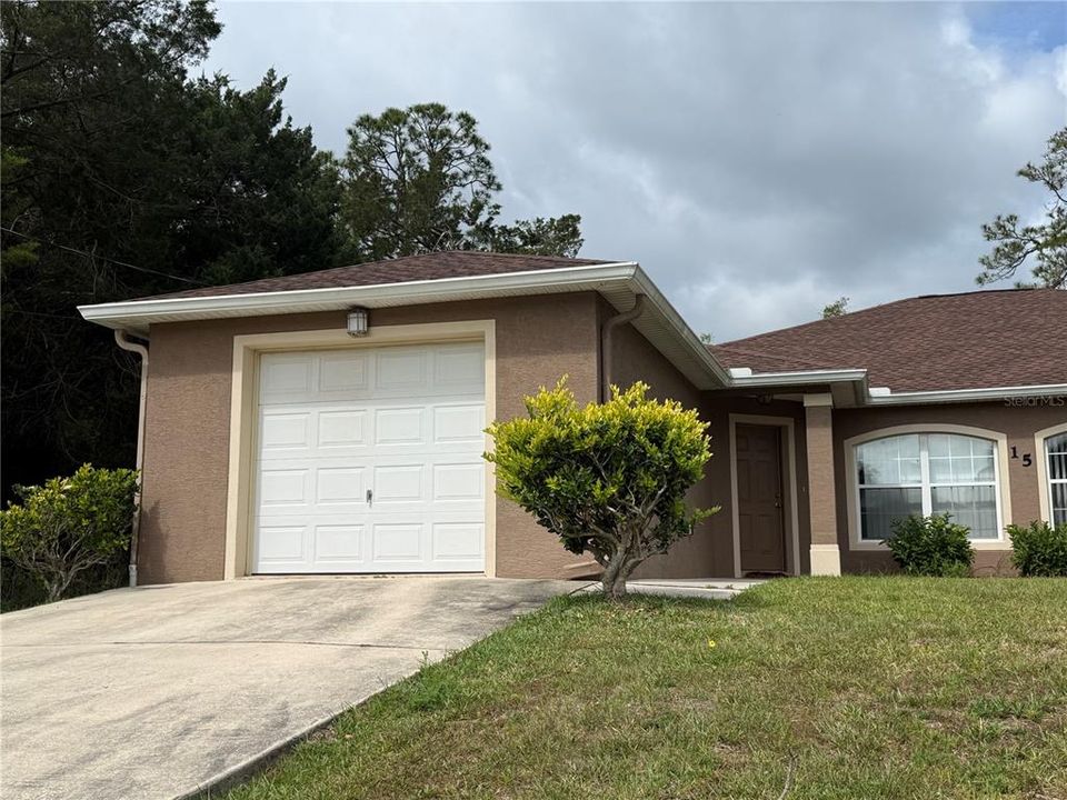 For Rent: $1,650 (3 beds, 2 baths, 1260 Square Feet)