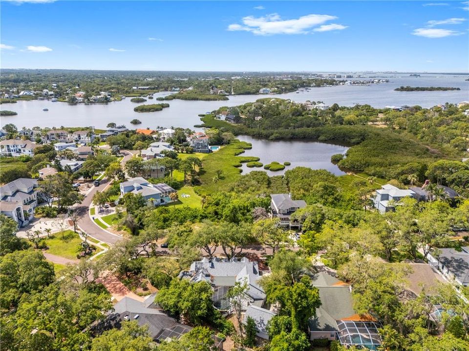 En Venta: $1,174,999 (4 camas, 3 baños, 3024 Pies cuadrados)
