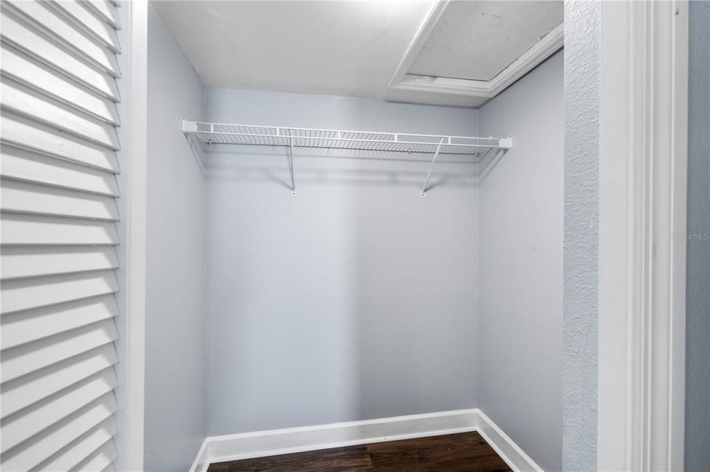 En Venta: $1,174,999 (4 camas, 3 baños, 3024 Pies cuadrados)