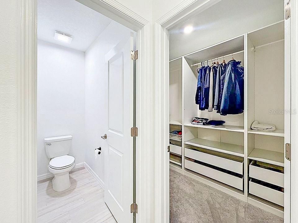 В аренду: $3,300 (5 спален, 3 ванн, 3326 Квадратных фут)