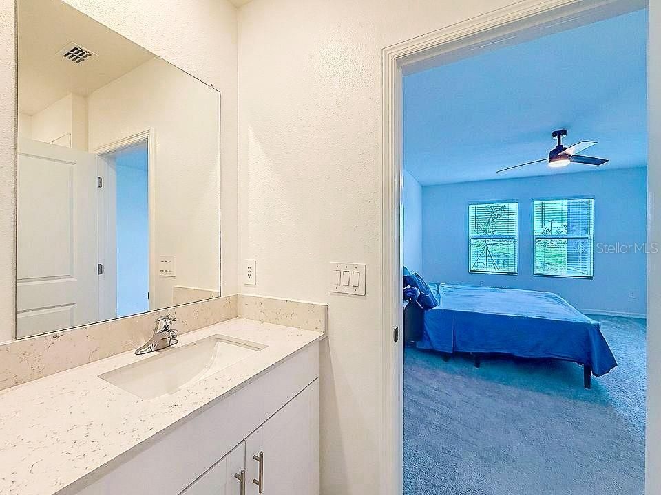 В аренду: $3,300 (5 спален, 3 ванн, 3326 Квадратных фут)
