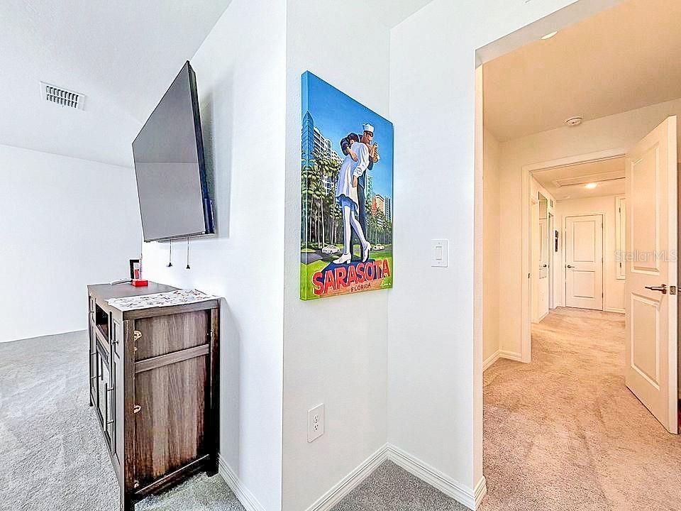 В аренду: $3,300 (5 спален, 3 ванн, 3326 Квадратных фут)
