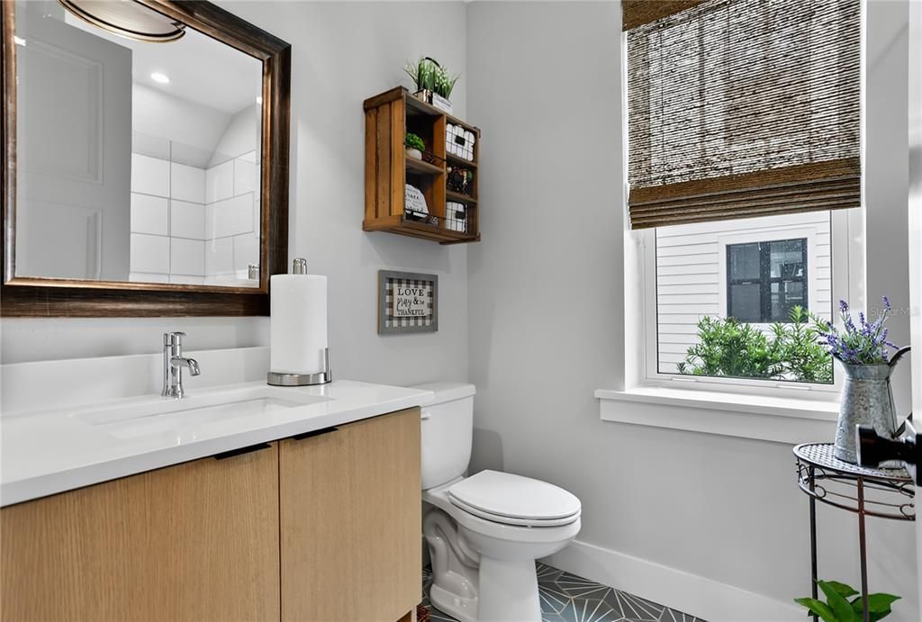 For Sale: $1,275,000 (4 beds, 3 baths, 2698 Square Feet)