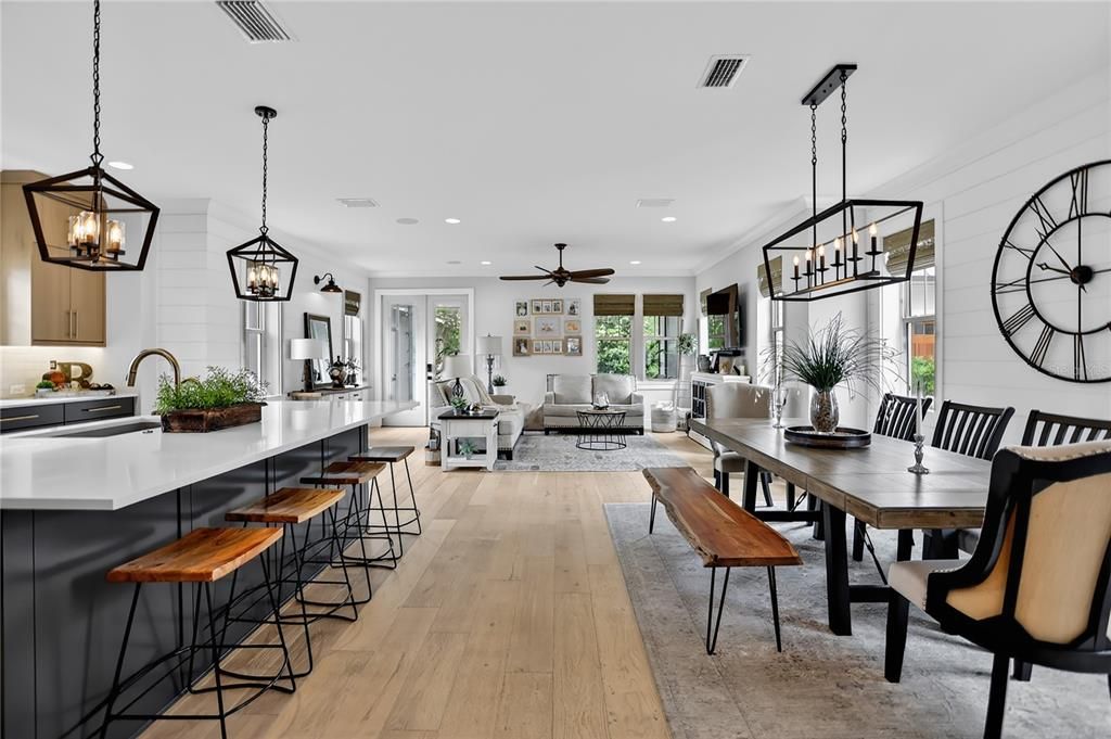 For Sale: $1,275,000 (4 beds, 3 baths, 2698 Square Feet)