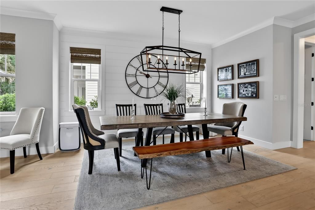 For Sale: $1,275,000 (4 beds, 3 baths, 2698 Square Feet)