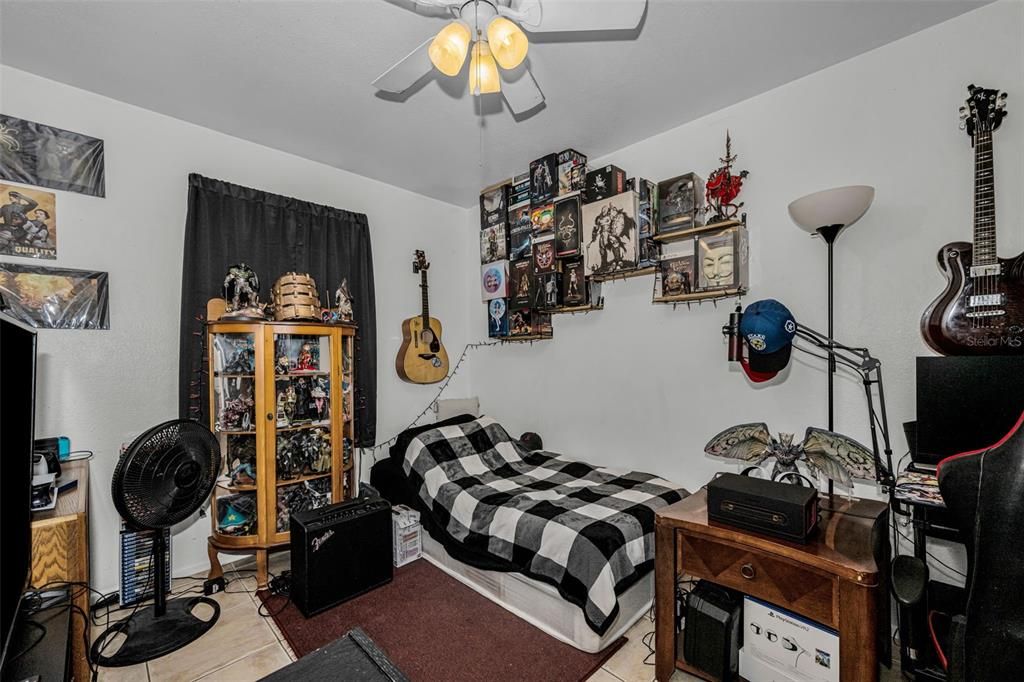 Active With Contract: $590,000 (6 beds, 0 baths, 1820 Square Feet)