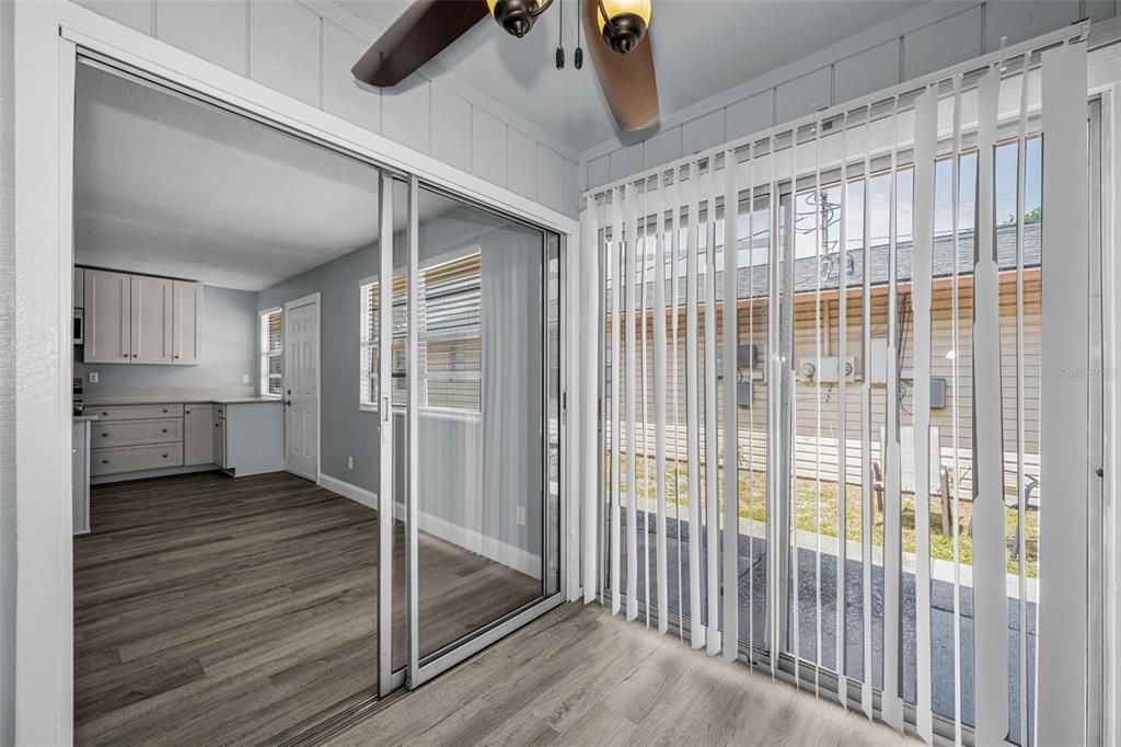 Active With Contract: $590,000 (6 beds, 0 baths, 1820 Square Feet)